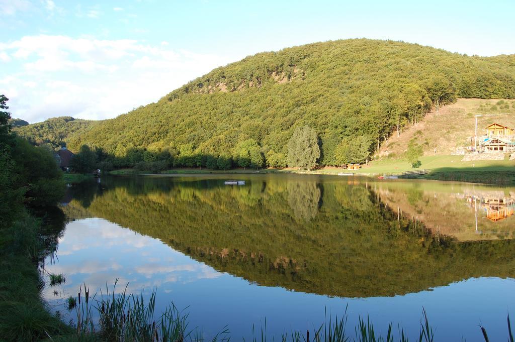 Traumhaeuser Am See Rieden  Exterior photo